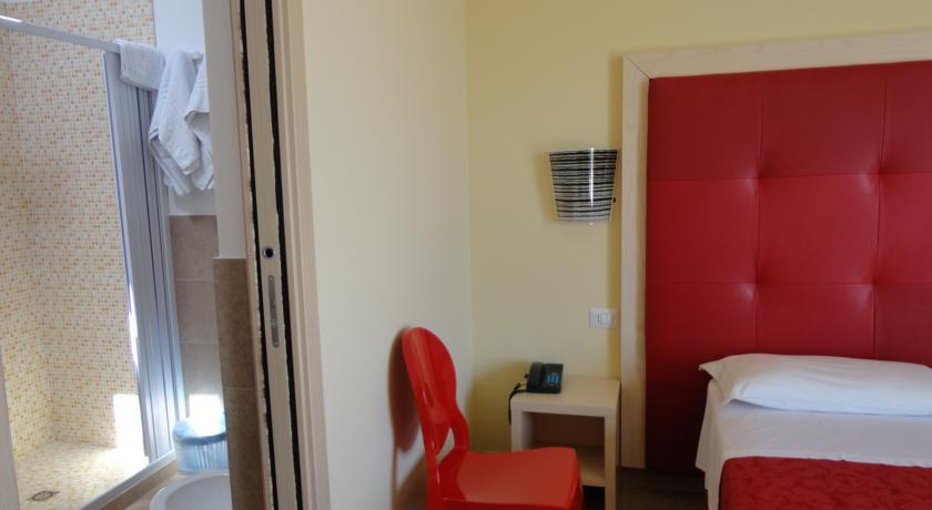 Hotel Sole LMP Quarto foto